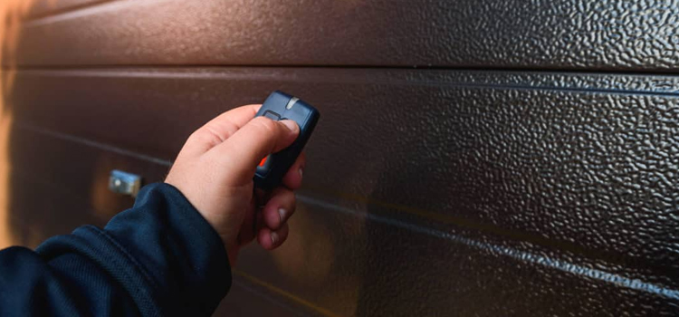 automatic door opener with remote control in Daly City